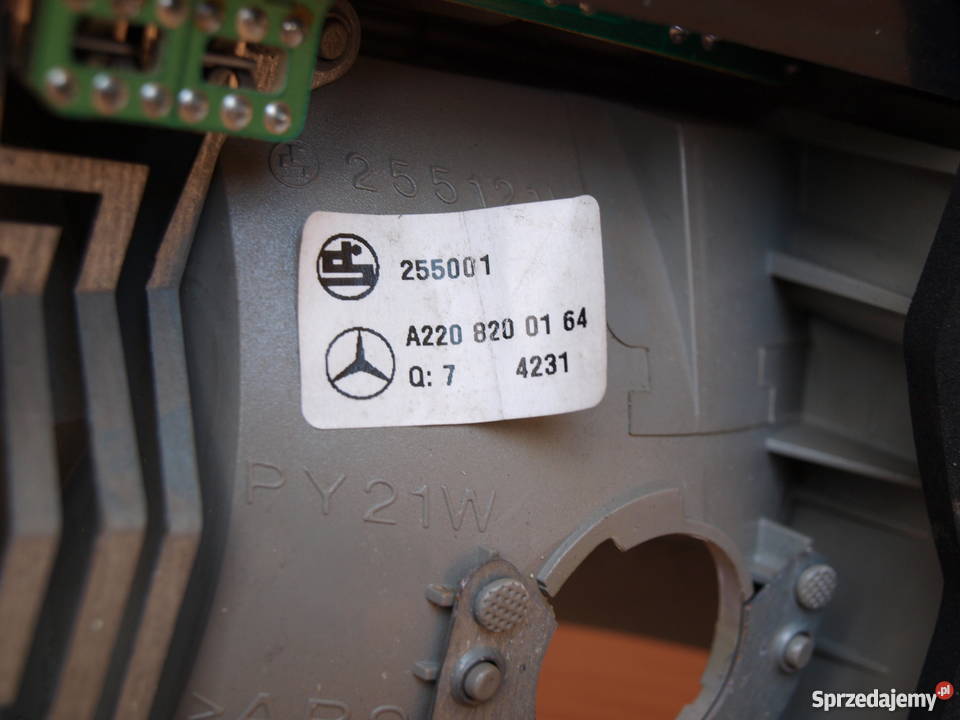 Mercedes Sklasa W220 Lampa tylna lewa 19982003r wielkopolskie Kalisz