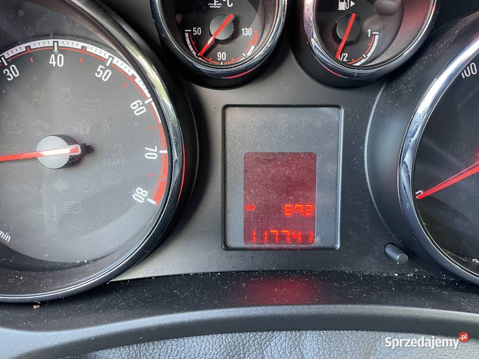 Opel Meriva B 2010 14 Benzyna 120 117 przebiegu
