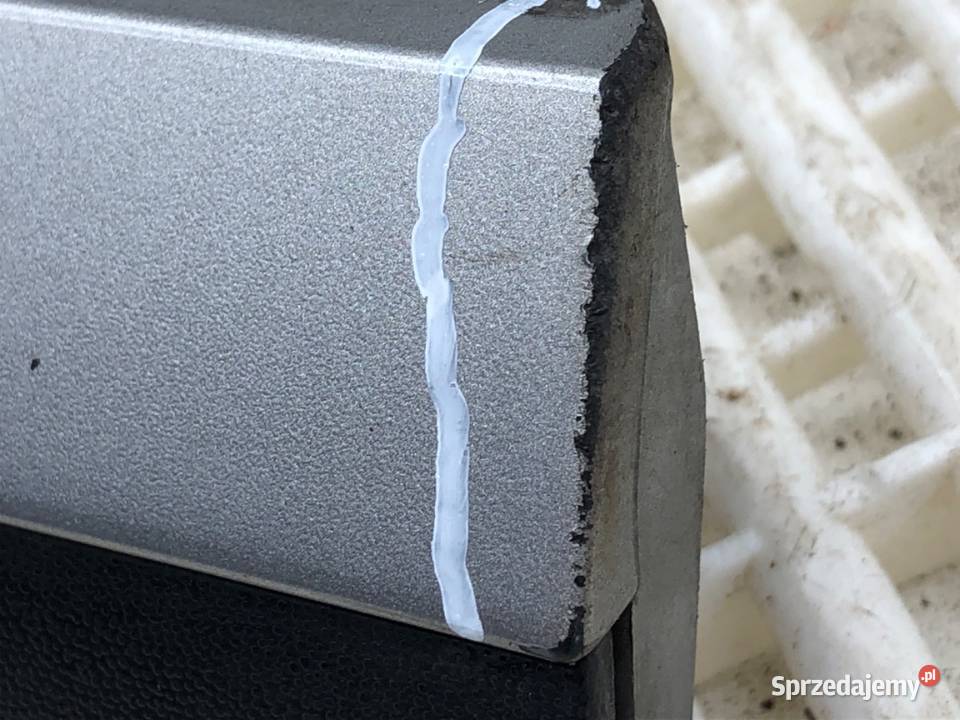 LISTWA DRZWI LEWY TYŁ VW PASSAT B8 Kombi