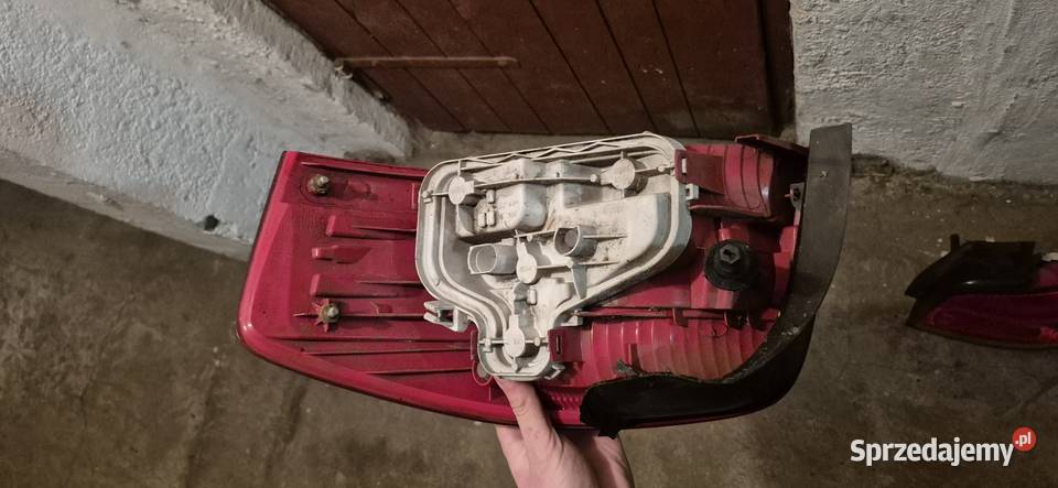 Lampy tył tylne Audi A3 8P 3D komolet Rok produkcji 2004 Słupsk