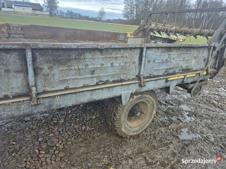 Rozrzutnik obornikaa jednoosiowy 25t Rozrzutniki obornika Piotrowice