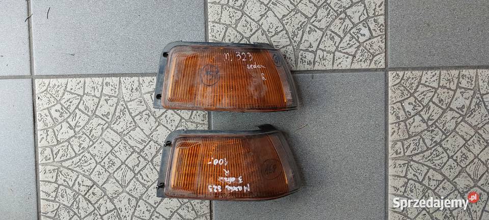 Mazda 323 198994 kierunkowskaz prawy pozycja osobowe Byków sprzedam