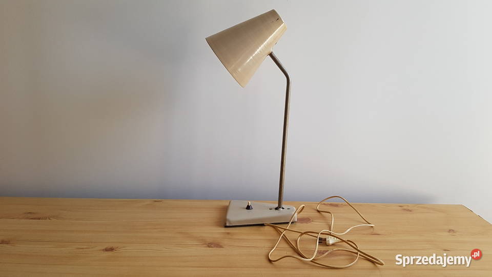 Lampa biurowa ST 16 Zaos oświetlenie PRL śląskie Dąbrowa Górnicza