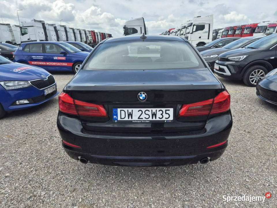 BMW 530 G30 2017 Komorniki