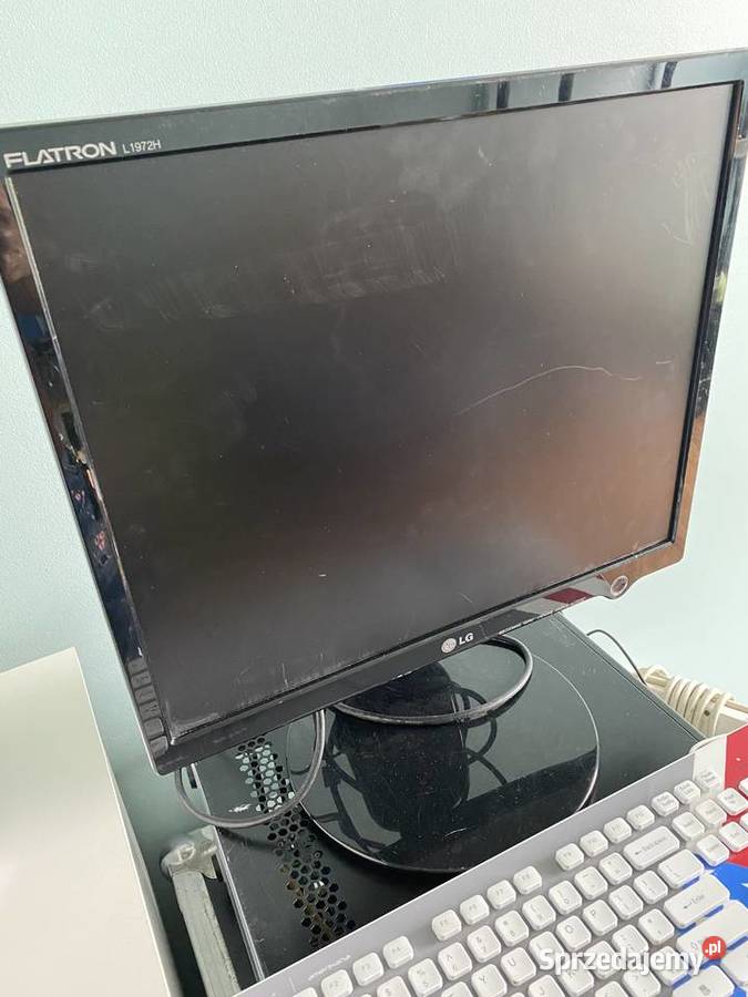 Syndyk sprzeda monitory Samsung Liyama Flatron Gniew