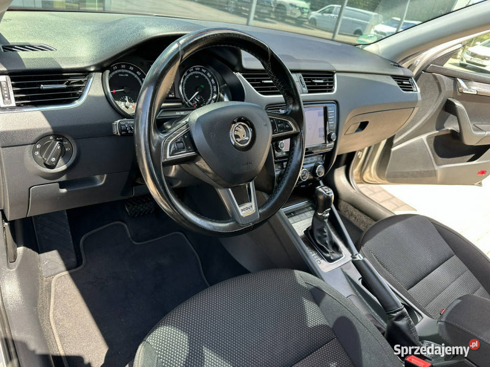 koda Octavia 2 kpl Alu Navi Bixenon LED Asystent Kombi Kąty Opolskie