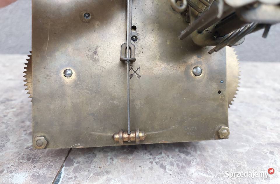 M010 Mechanizm starego zegara ściennego HAU Tczew sprzedam
