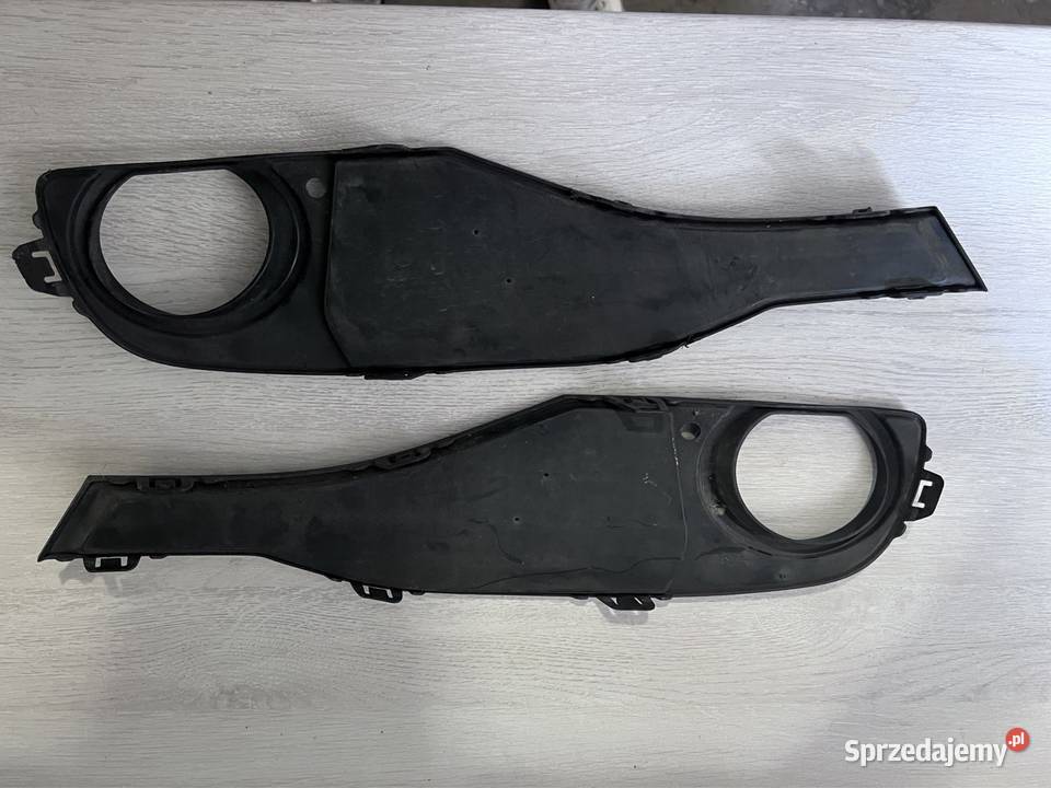 Oryginalna bmw f30 kratka atrapa halogenu Rok produkcji 2014 Łódź