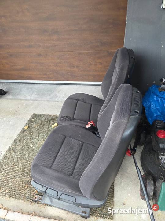 Fotele bmw e36 welurowe sedan touring kombi osobowe świętokrzyskie Kielce sprzedam