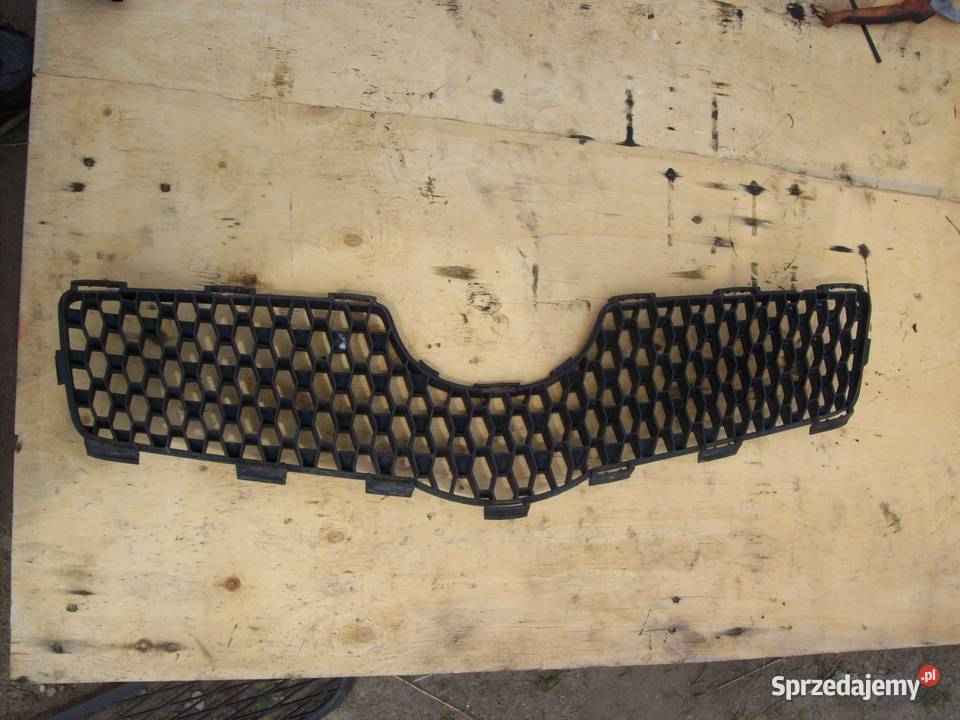 Yaris II Atrapa gril Oryginal 531110D140 Karoseria Mińsk Mazowiecki