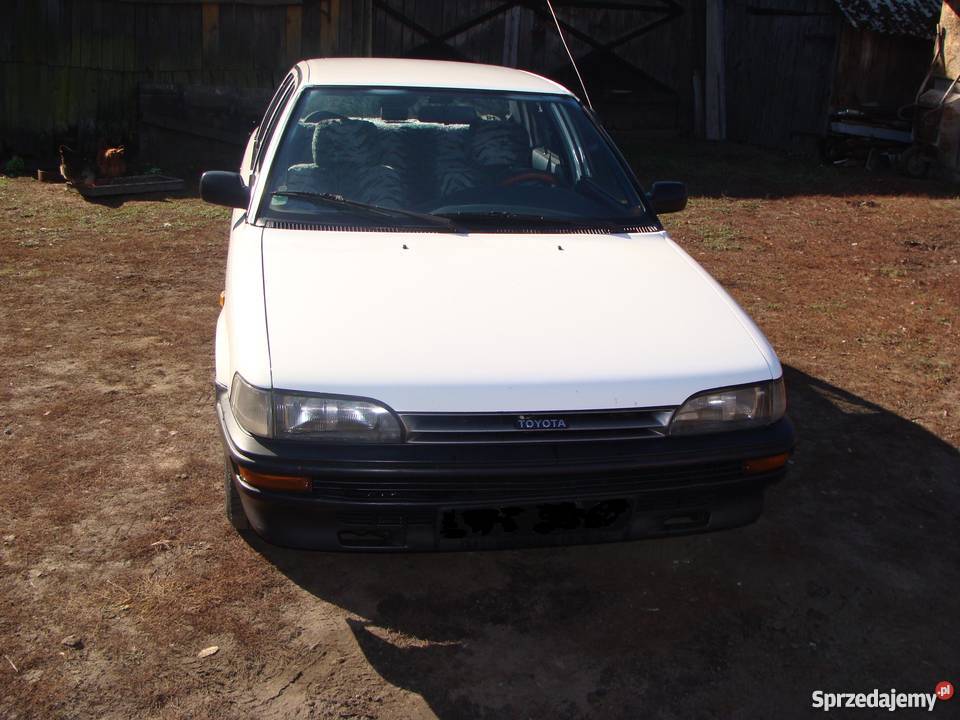 Toyota Corolla E8 1990r 18D Diesel Sedan 4/5 łódzkie Jeżów