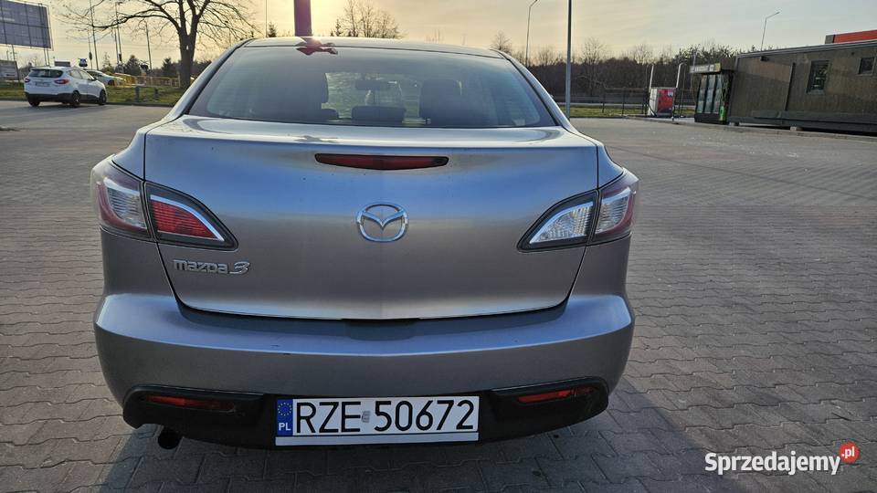 MAZDA 3 16 benzyna 105 manualna Głogów Małopolski