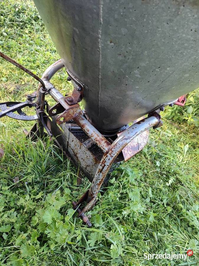 Rozsiewacz do nawozów fabryczny Brzeg z Rozsiewacze nawozów Połaniec