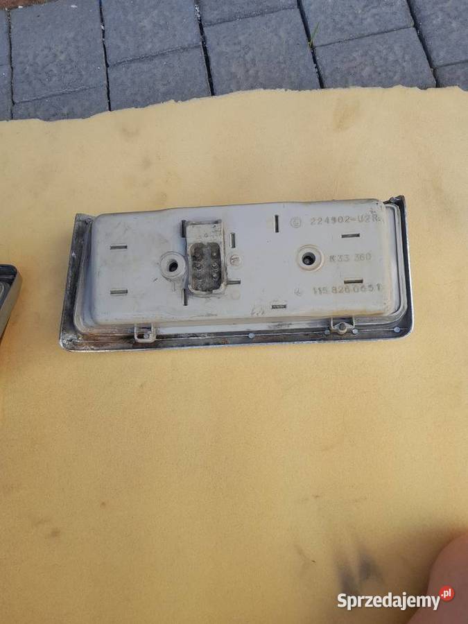 Mercedes w114i115 lampa tyl Bochnia