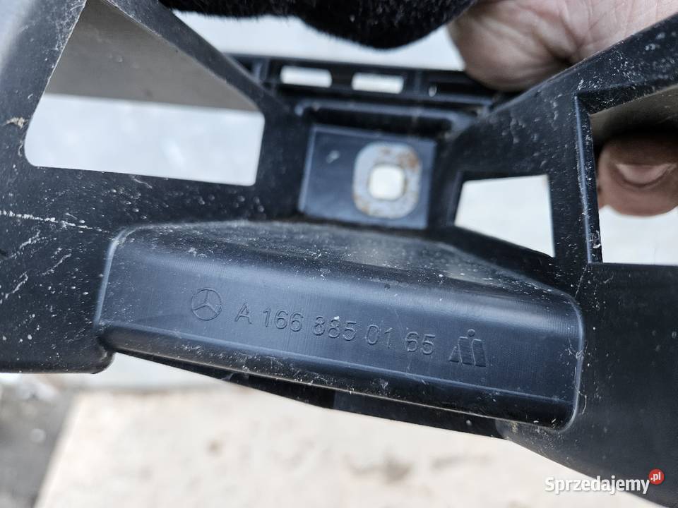 MERCEDES ML W166 ŚLIZG ZDERZAKA TYŁ TYLNY wielkopolskie Międzychód