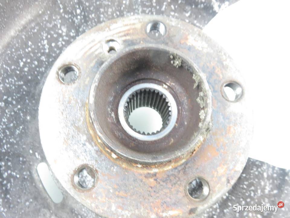 PIASTA TYLNA LEWA BMW 5 F10 530 d xDrive