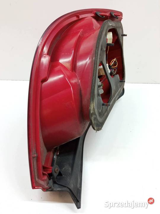LAMPA TYŁ PRAWA 5D HB Kia Ceed I 20062012 Rok produkcji 2007