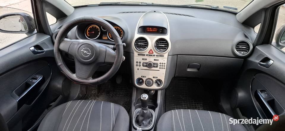 Opel corsa 12 benzyna ekonomiczna 152321km Elbląg