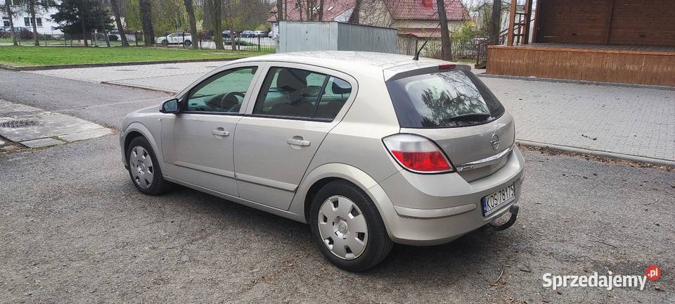 Opel Astra h 16 benzyna małopolskie