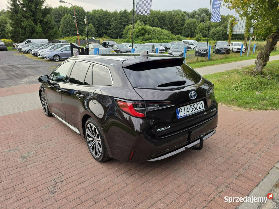 Toyota Corolla Toyota Corolla 18 benzynahybryda Kombi wielkopolskie Cielcza