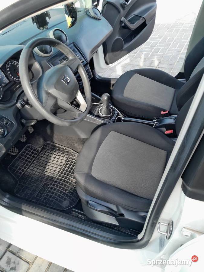 SEAT IBIZA 2017 r LPG niski przebieg Kielce sprzedam