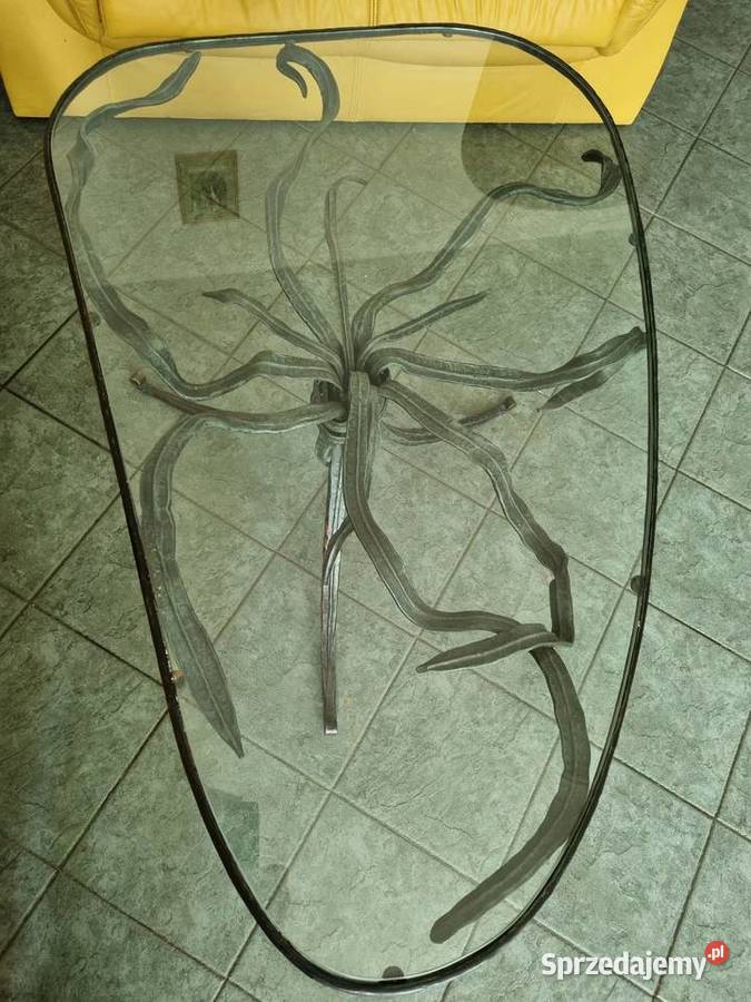 stolik żelazny kuty ze szklanym blatem Stoły, krzesła, biurka Warszawa
