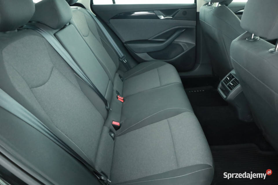 VW Passat 15 eTSI ACT Piaseczno