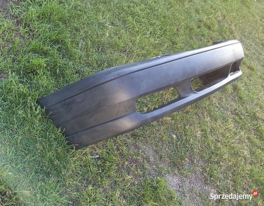 Zderzak przód przedni Volvo V70 I 9421811