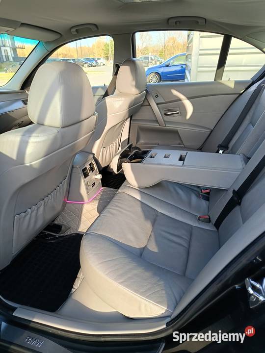 BMW E60 2006r m57 30 D czarny Rawa Mazowiecka