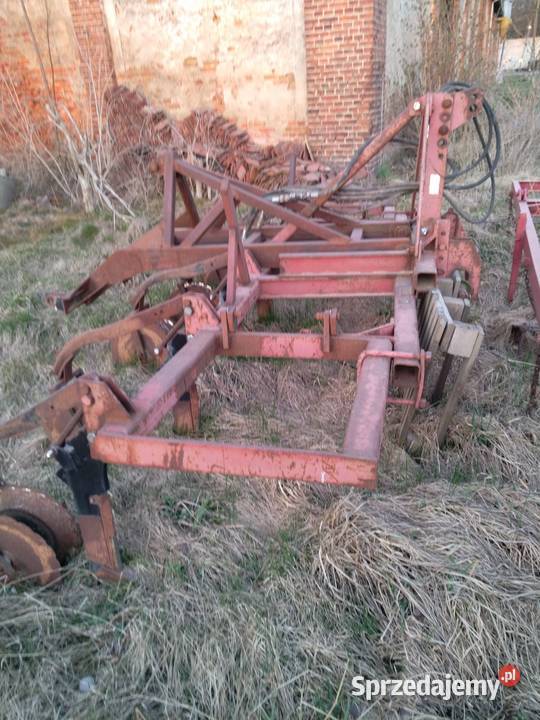 Sprzedam agregat do uprawy pasowej na 6 rzędów z Pozostałe Maszyny rolnicze