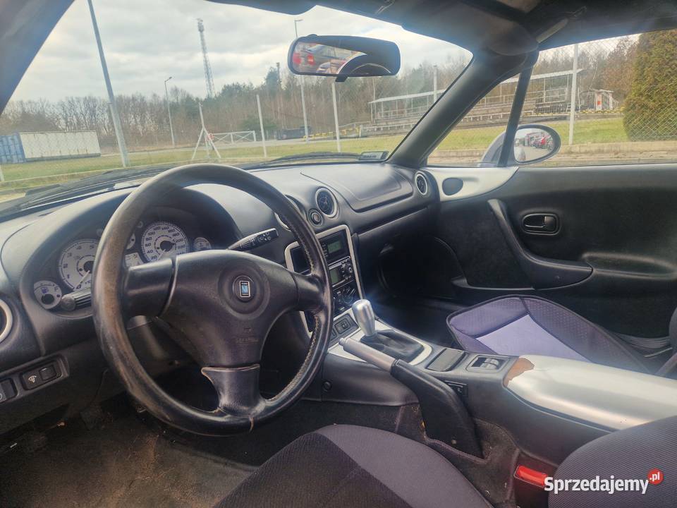 Sprzedam mazdę mx5 18 bezynalpg mazowieckie Wyśmierzyce