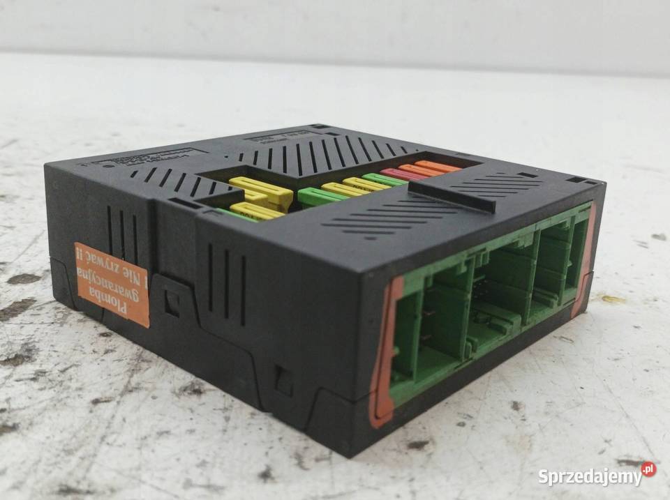 SKRZYNKA BEZPIECZNIKÓW 7510638 36 B Bmw Seria 7 świętokrzyskie