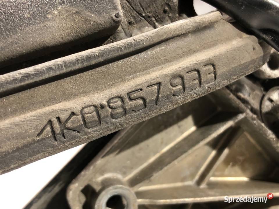 LUSTERKO LEWY VW GOLF V Hatchback 0310 osobowe