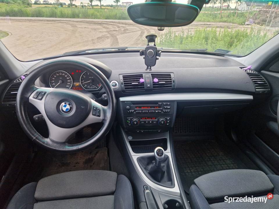 Sbrzedam Bmw 1 w stanie 260000km dolnośląskie Wrocław sprzedam