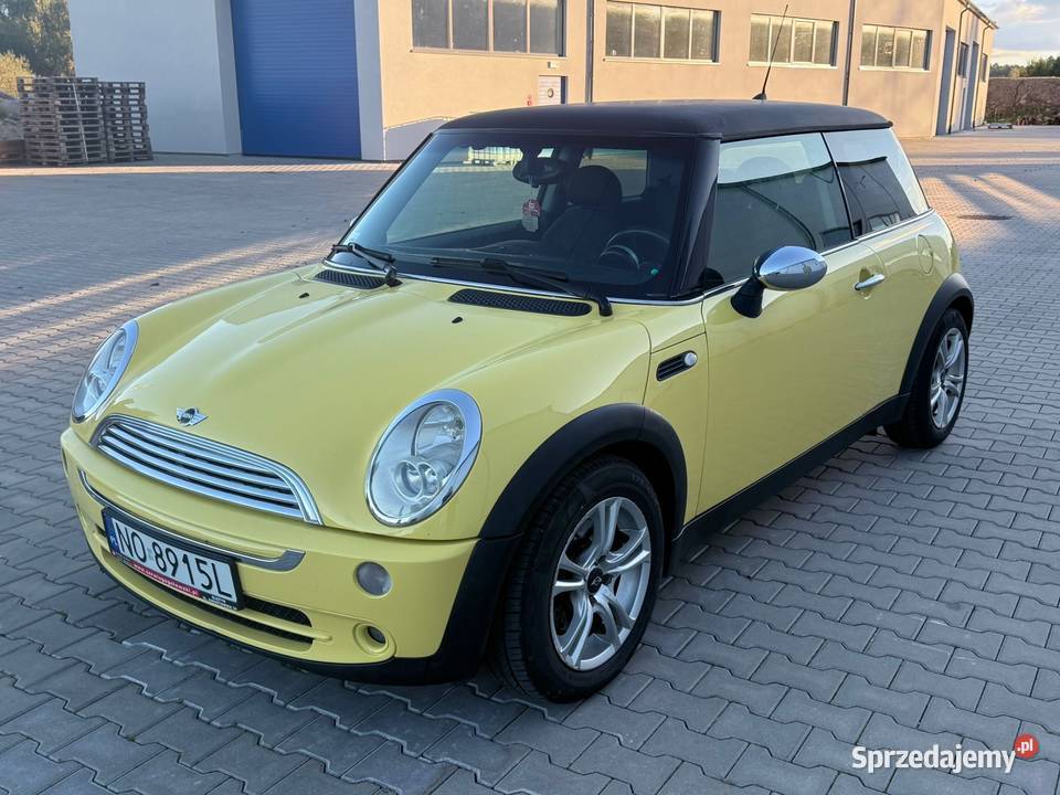 Mini One 16 benzyna 2004 r 144 000 Żółty warmińsko-mazurskie sprzedam