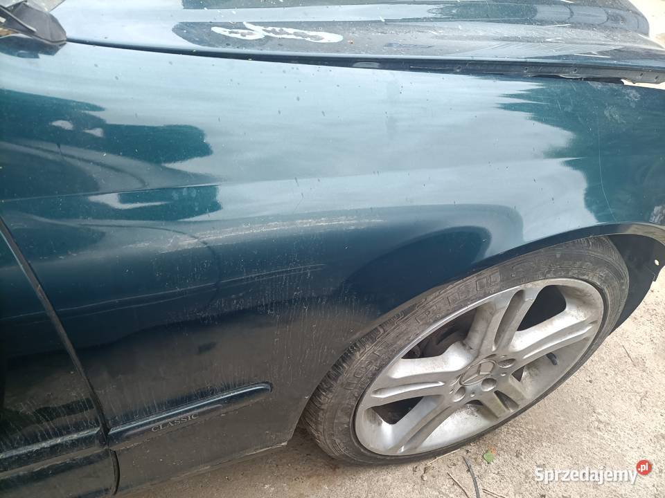 Błotnik lewy prawy przedni przód Mercedes W203 Rok produkcji 2005 Kamień Pomorski sprzedam