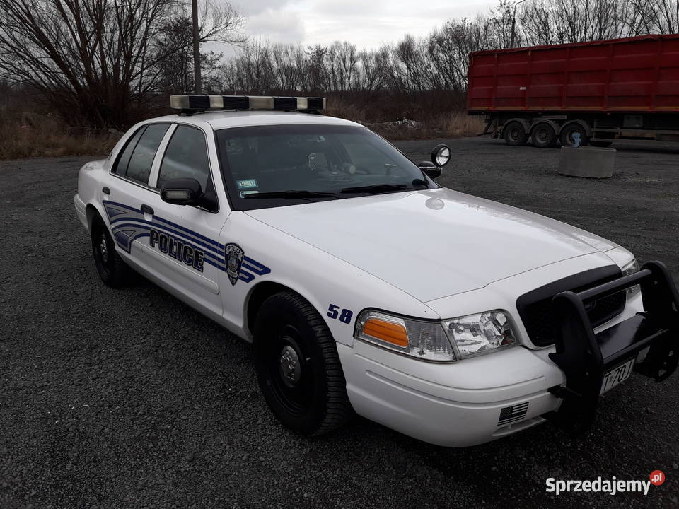 Ford Crown Victoria Police Interceptor CVPI P71