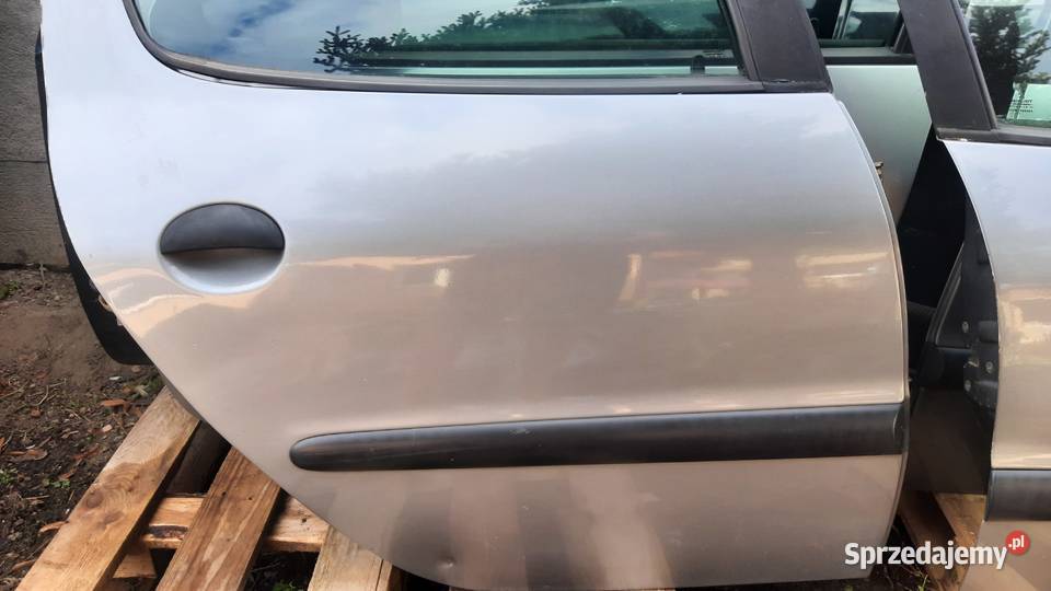 drzwi prawe Peugeot 206 5d lak EZAC kompletne Dębno