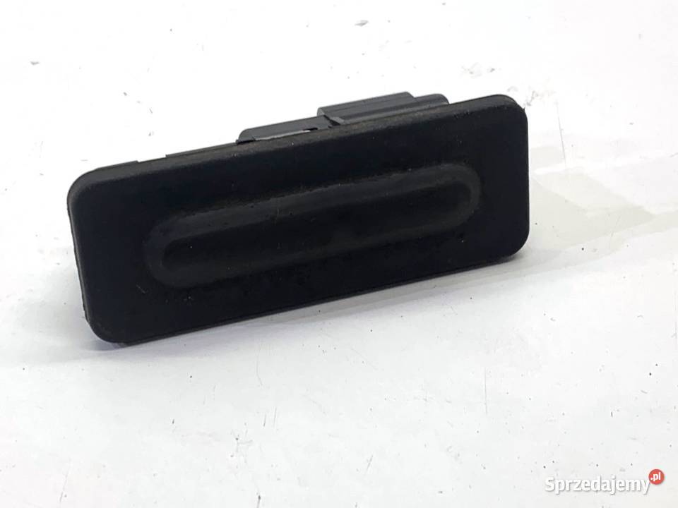KLAMKA KLAPY TYŁ PEUGEOT 2008 I 9827560380 sprzedam