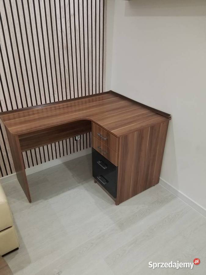 Biurko narożne z szufladami i fotelem Jaworzno sprzedam