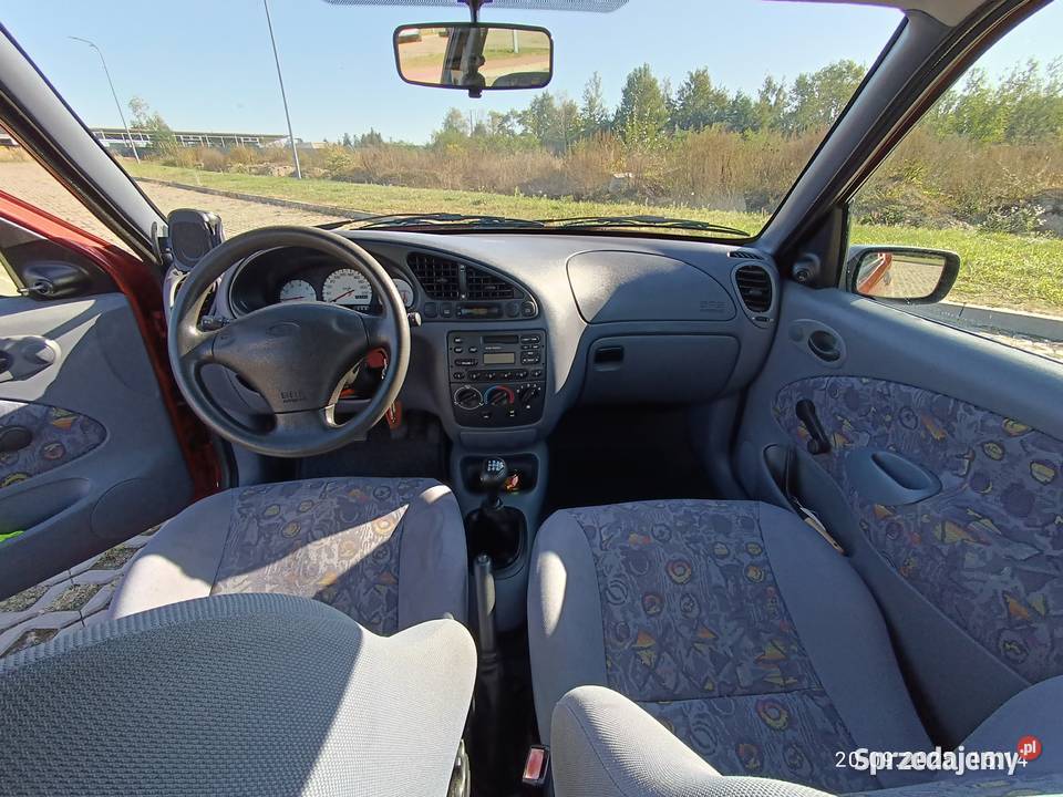 Ford Fiesta MK4 60 klimatyzacja Rok produkcji 1996 Radzyń Podlaski
