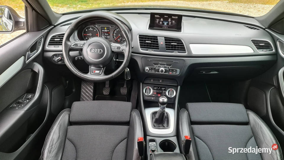 Audi Q3 20 TDI 140 sLine NAVI Skóra BiXenon LED system Start-Stop