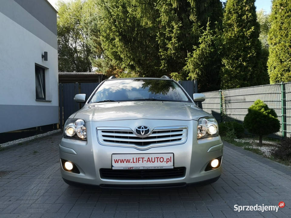 Toyota Avensis 20 D4D 126 Klimatronik Isofix dolnośląskie Strzegom sprzedam
