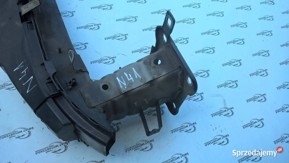 VOLVO C30 RDESIGN 07r belka zderzaka przód Kielce