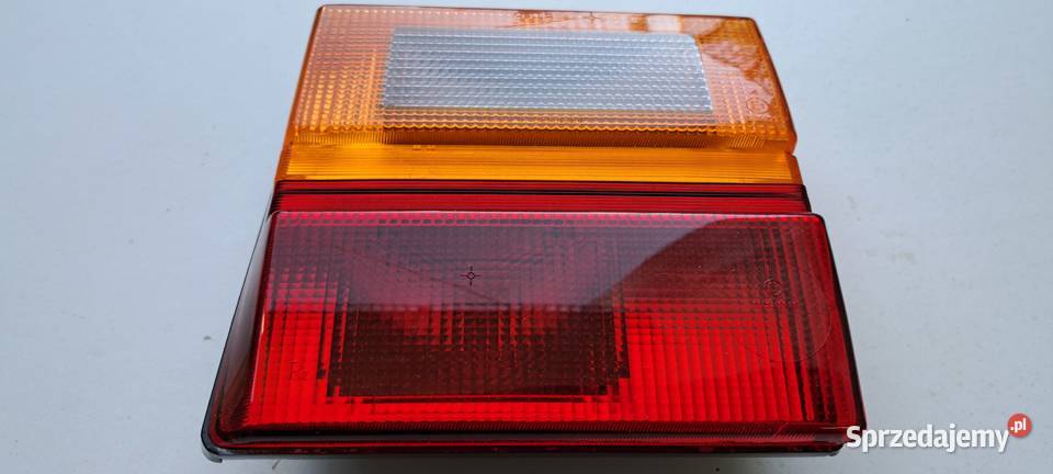 NOWA oryginalna lampa tylna prawa Audi 100 C3 osobowe
