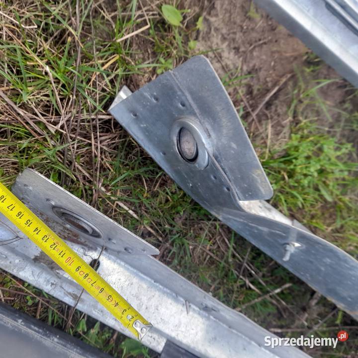 Brama garazowa uszkodzona szary kolor Pozostałe sprzedam