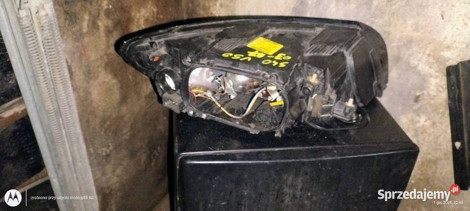 Reflektor lampa lewy przód Volvo V50 Części samochodowe Lubin sprzedam
