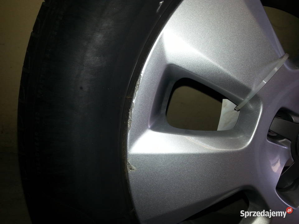 Audi A4 A6 felgi z oponami Pirelii 16 22560 Rozmiar 16" Koła i felgi Grodzisk Wielkopolski sprzedam