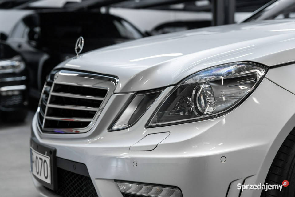 Mercedes E 63 AMG 62 V8 525 Performance centralny zamek Węgrzce