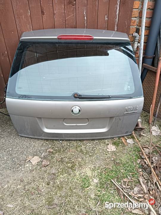 Klapa Octavia II Lift kombi kompletna w kolor Poniec